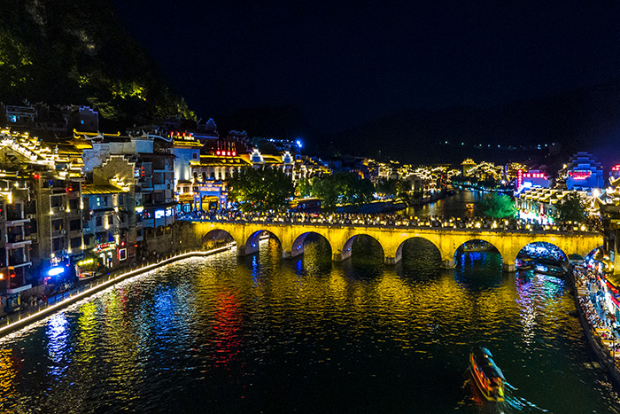 景區(qū)夜游燈光亮化工程